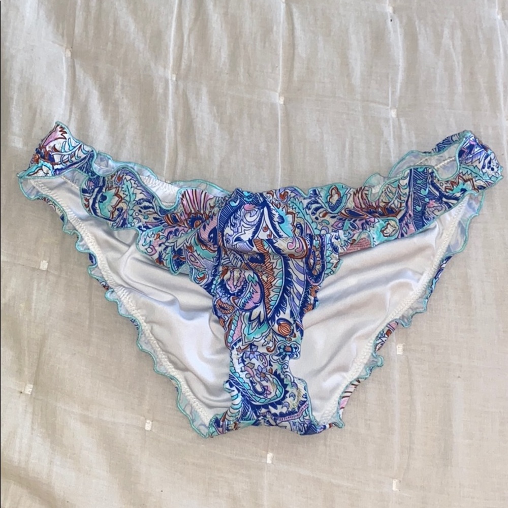 victoria’s secret bikini bottoms